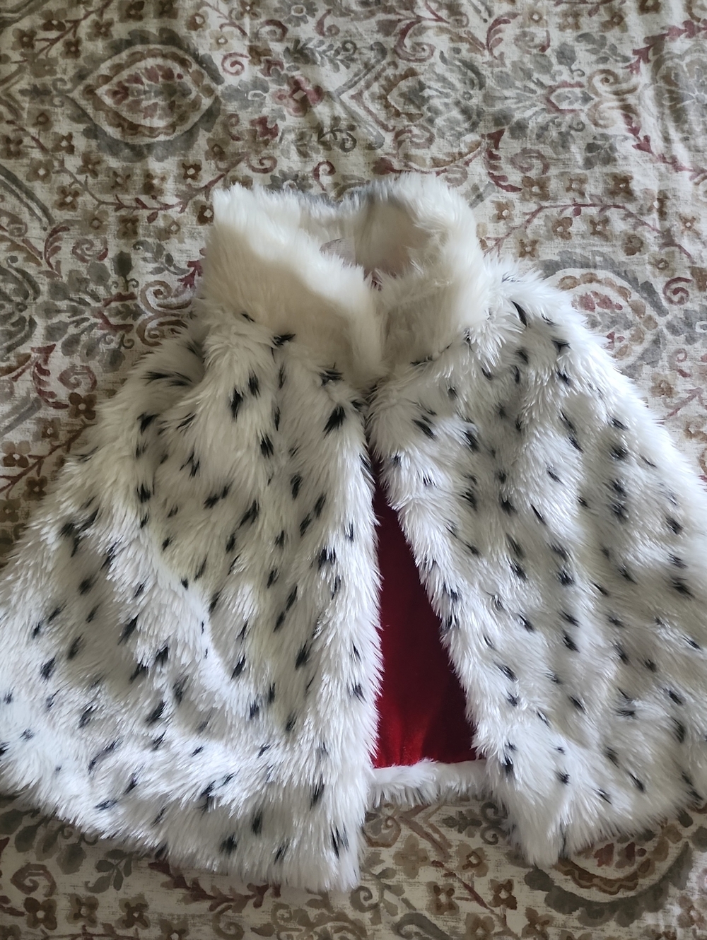 Disney White Faux Fur Kids Cape with Black Spots and Red Lining